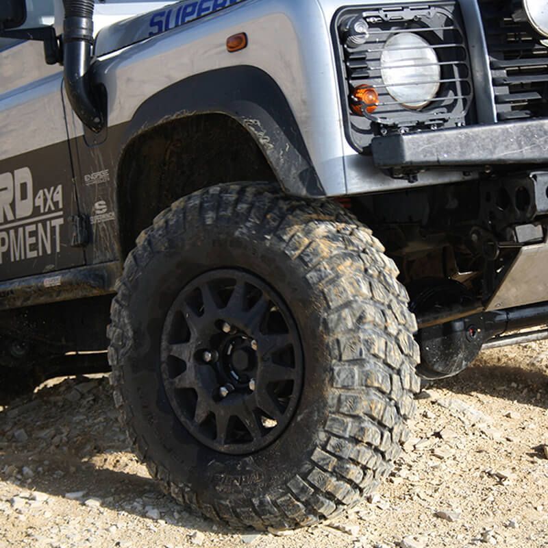 dakar_evo_corse Defender Hochleistungsfelge EVO Corse mit TÜV 7X16