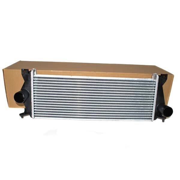 LR017950 Ladeluftkühler für Land Rover Defender TD4 und TD5